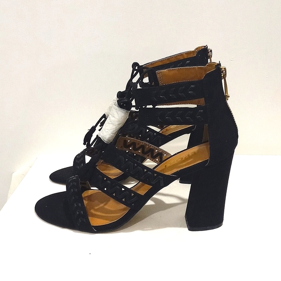 Report Myra Suede Lace-Up Heels Black | 9 US - Picture 4 of 12